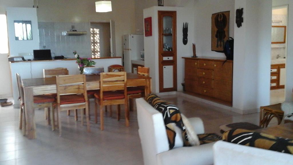 Appartement à Saly Exterior foto